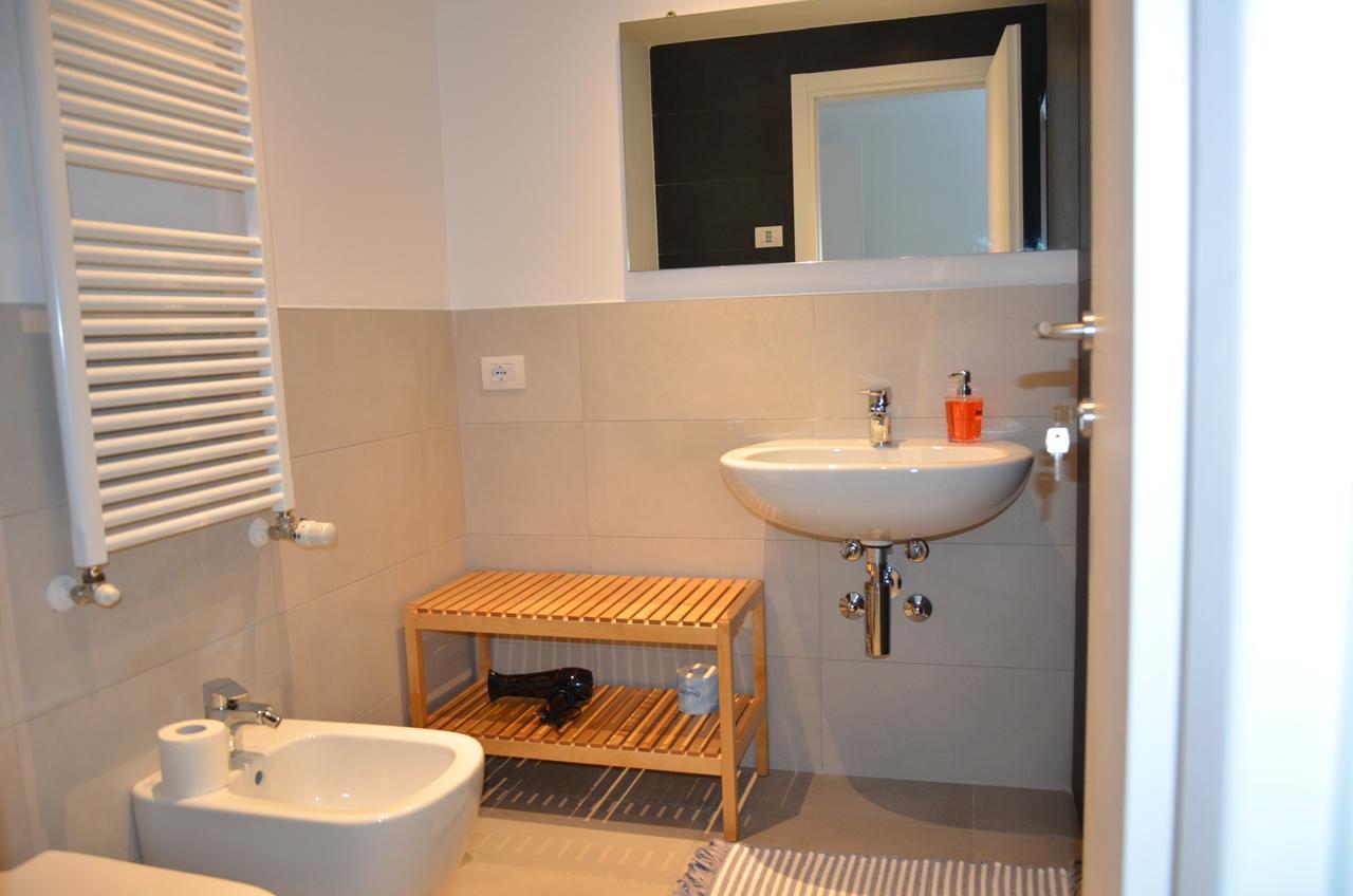 Room Center Station 2 Bergamo Dış mekan fotoğraf