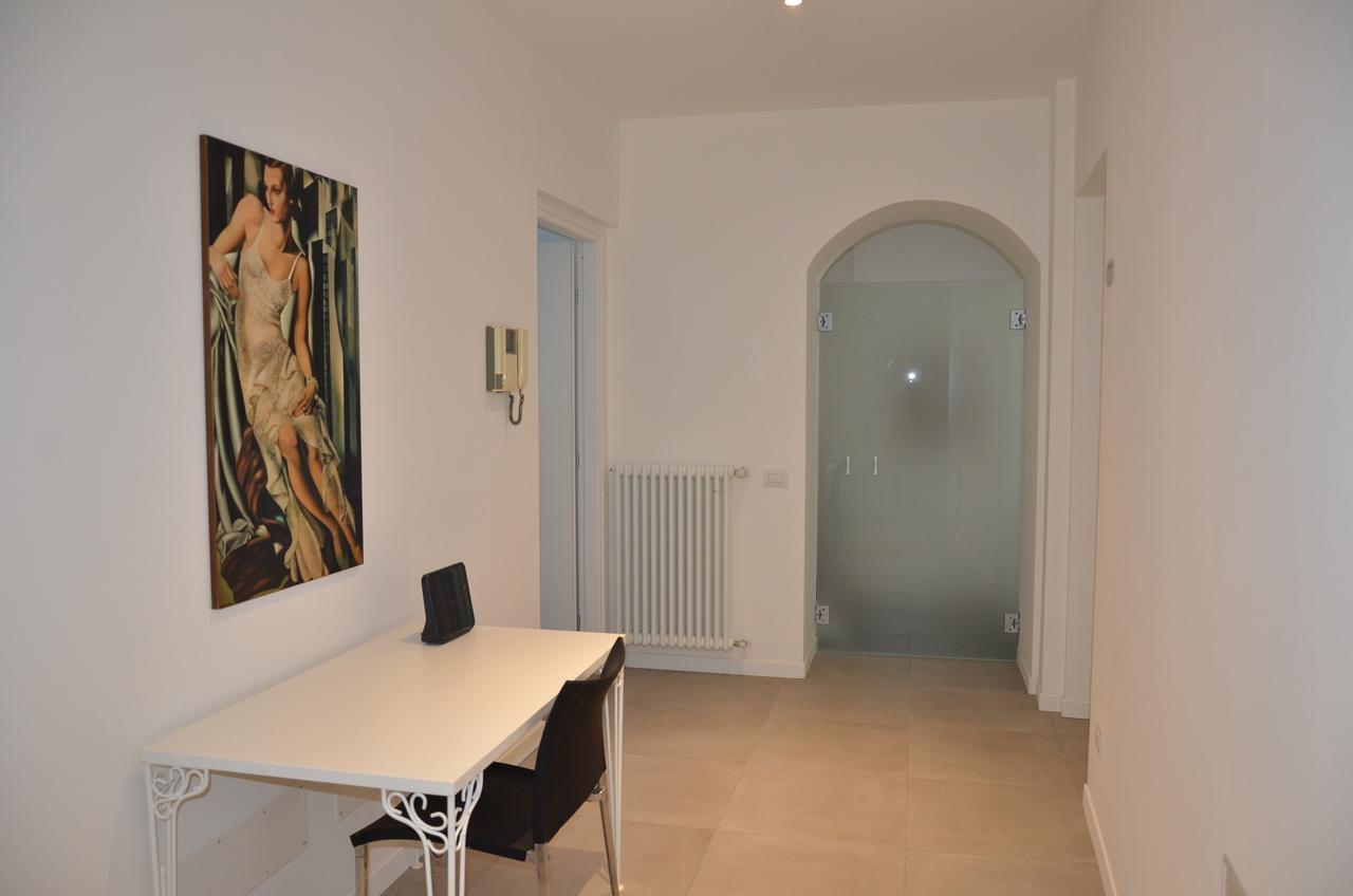 Room Center Station 2 Bergamo Dış mekan fotoğraf
