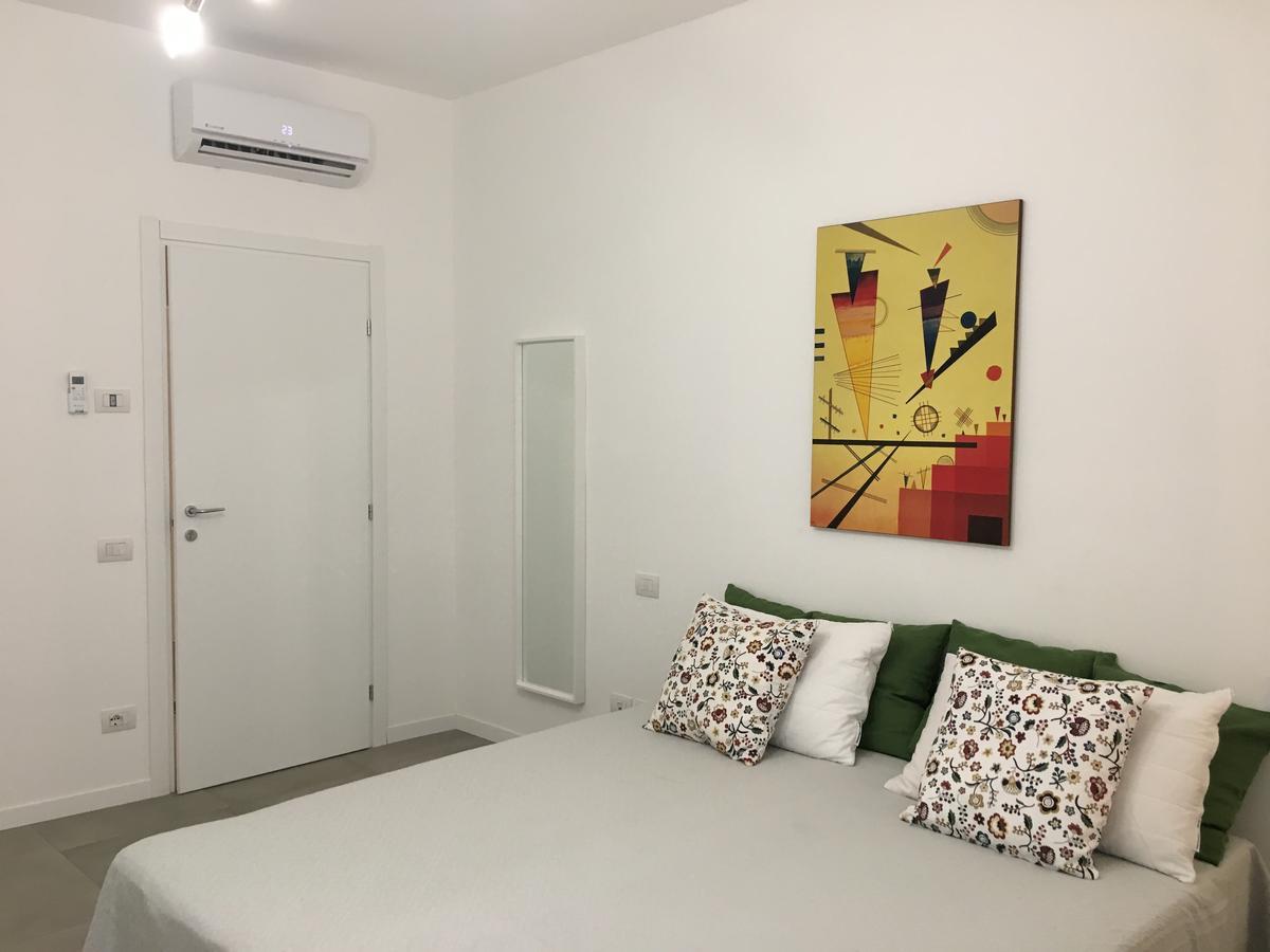 Room Center Station 2 Bergamo Dış mekan fotoğraf